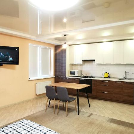 Lavina Mall Apartments Ll スームィ エクステリア 写真
